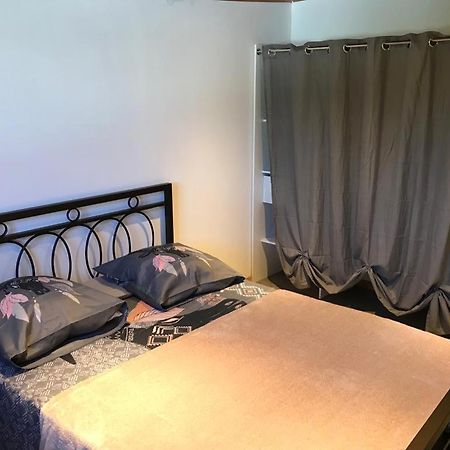Le Flamboyant Avec Piscine Chauffee 30° Et Jacuzzi Apartment Saint-Andre Exterior photo