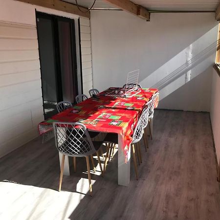 Le Flamboyant Avec Piscine Chauffee 30° Et Jacuzzi Apartment Saint-Andre Exterior photo